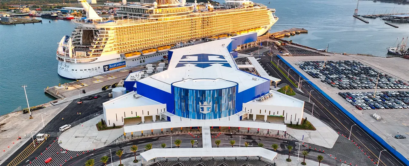 Royal_Caribbean_International_Terminal_Galveston_Texas1